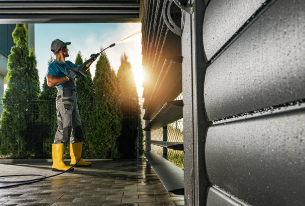 Best Gutter Cleaning  in Four Bridges, OH